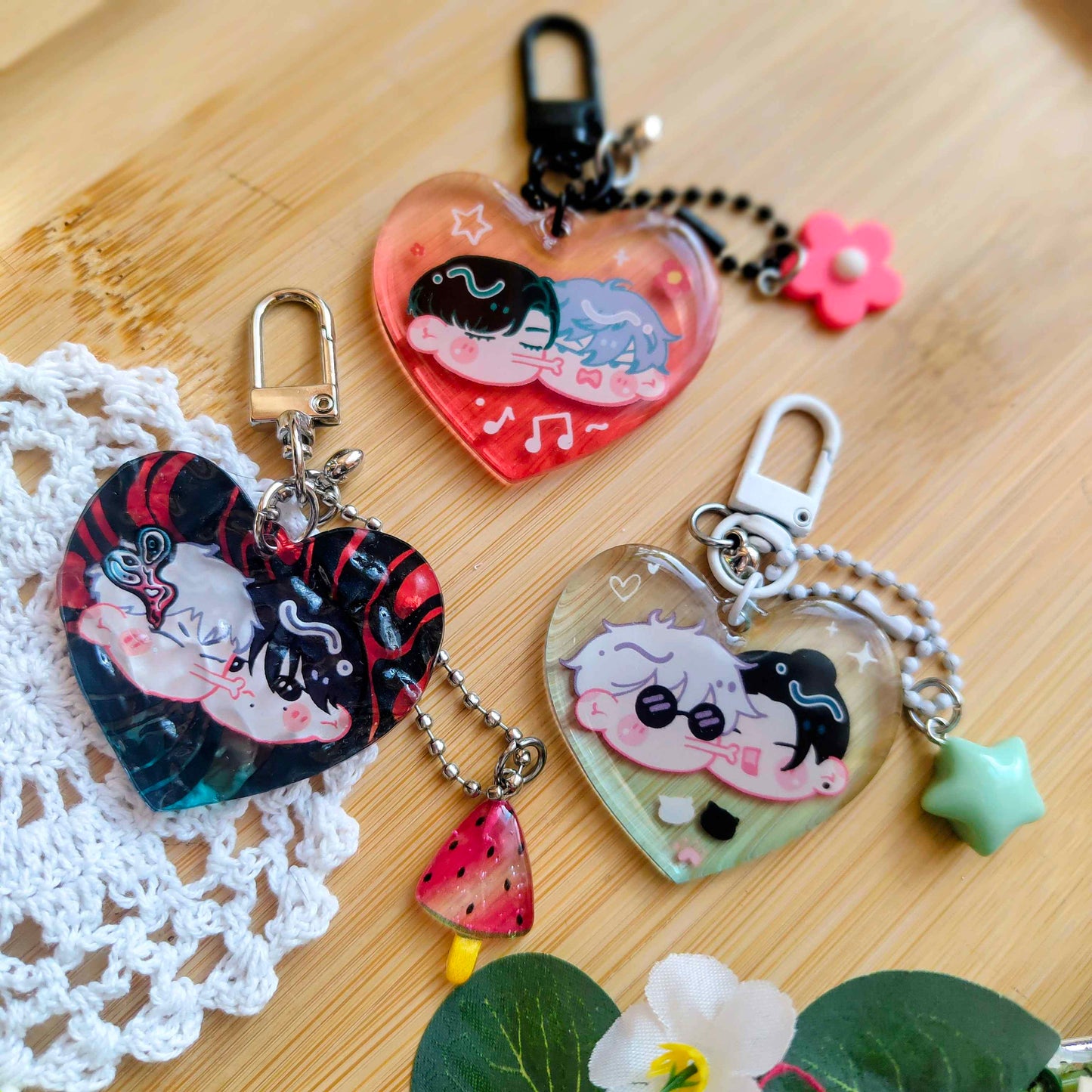 BL kissy charms