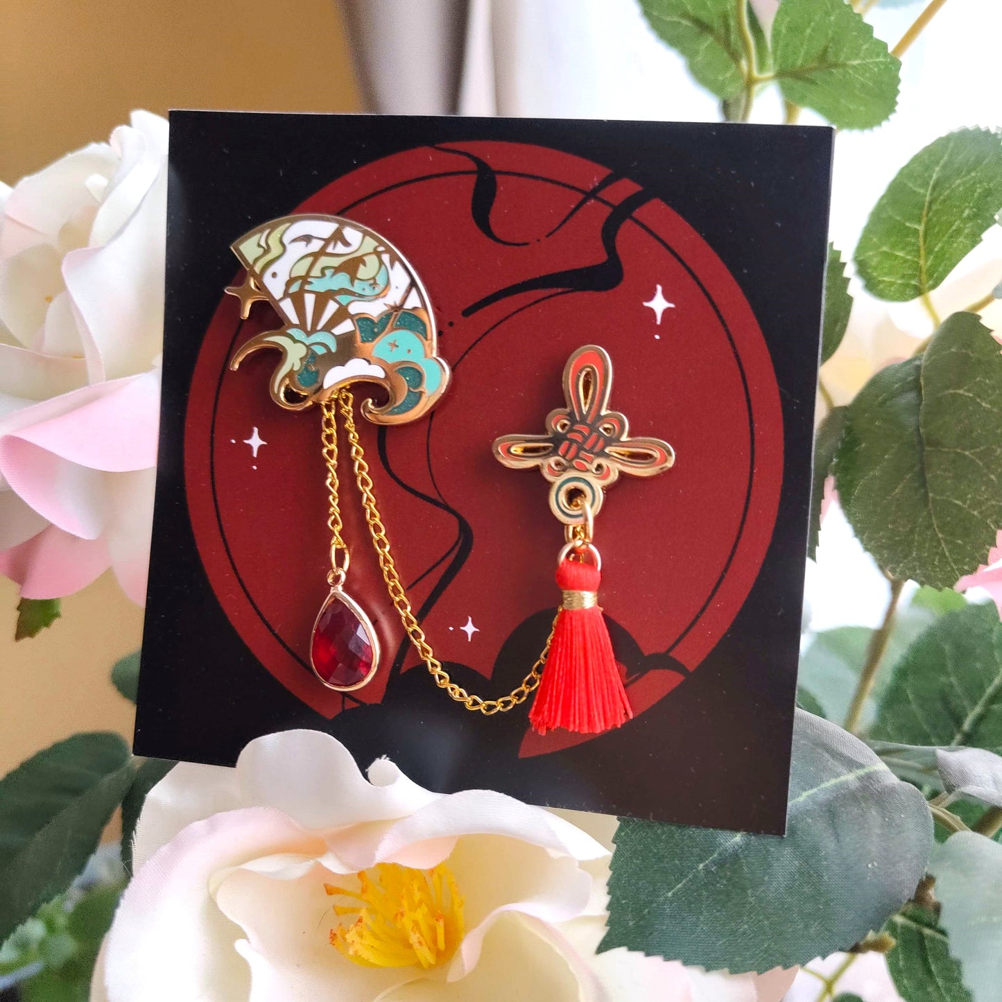 Danmei collar pins