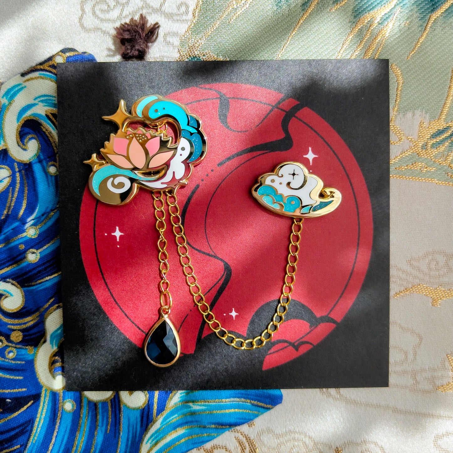 Danmei collar pins